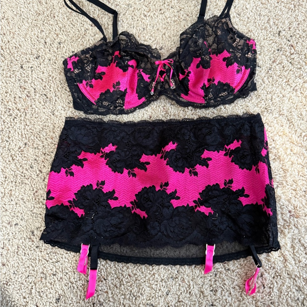 Victoria's Secret Pink and Black Lace Balconette Bra & Garter Skirt Set